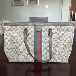 Gucci Ophidia GG medium tote
